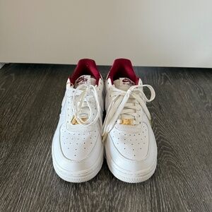 Nike Air Force 1 Low SE Swoosh Pocket White Team Red (W)